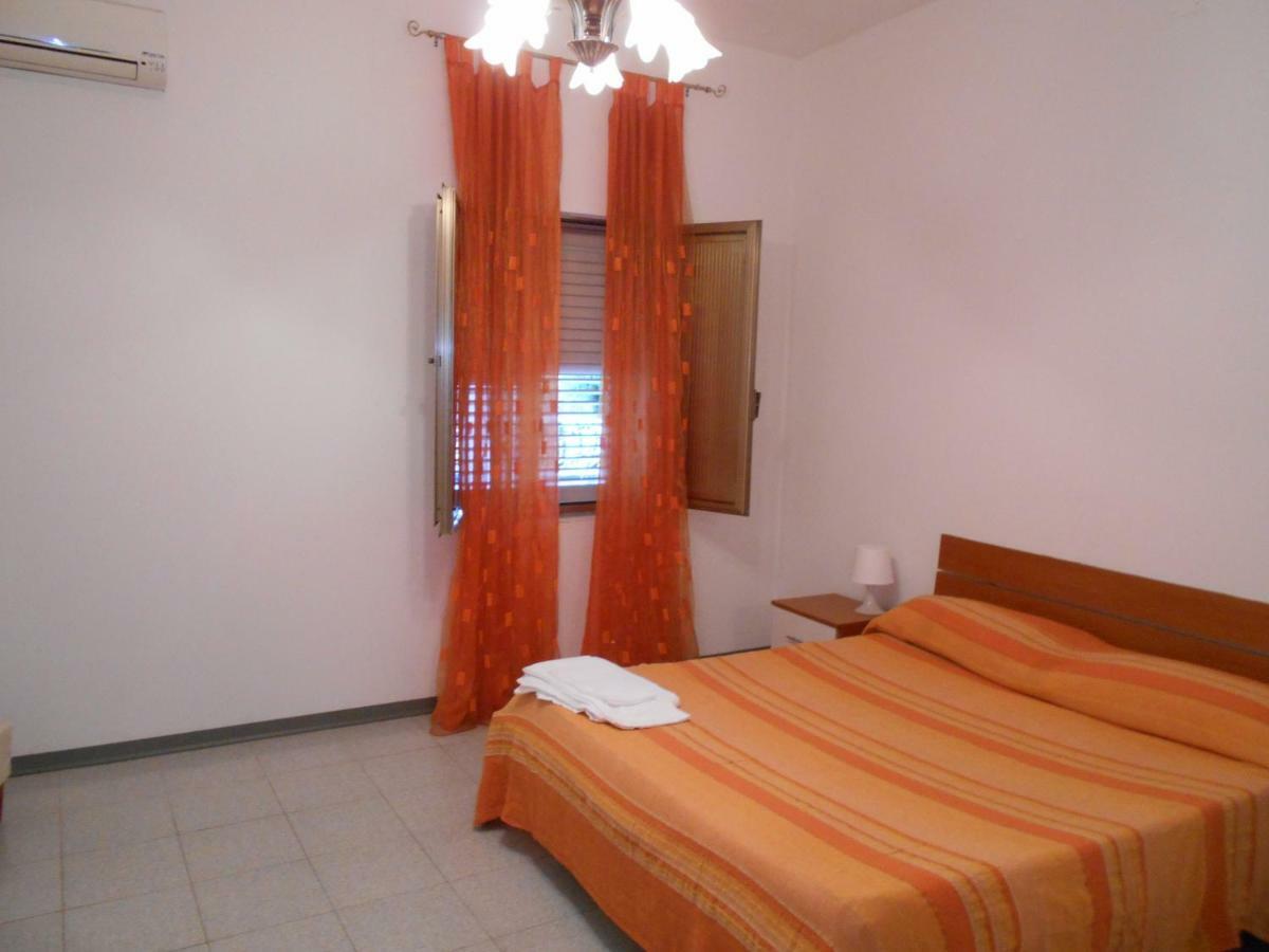 Casa Bianca Villa Syracuse ภายนอก รูปภาพ