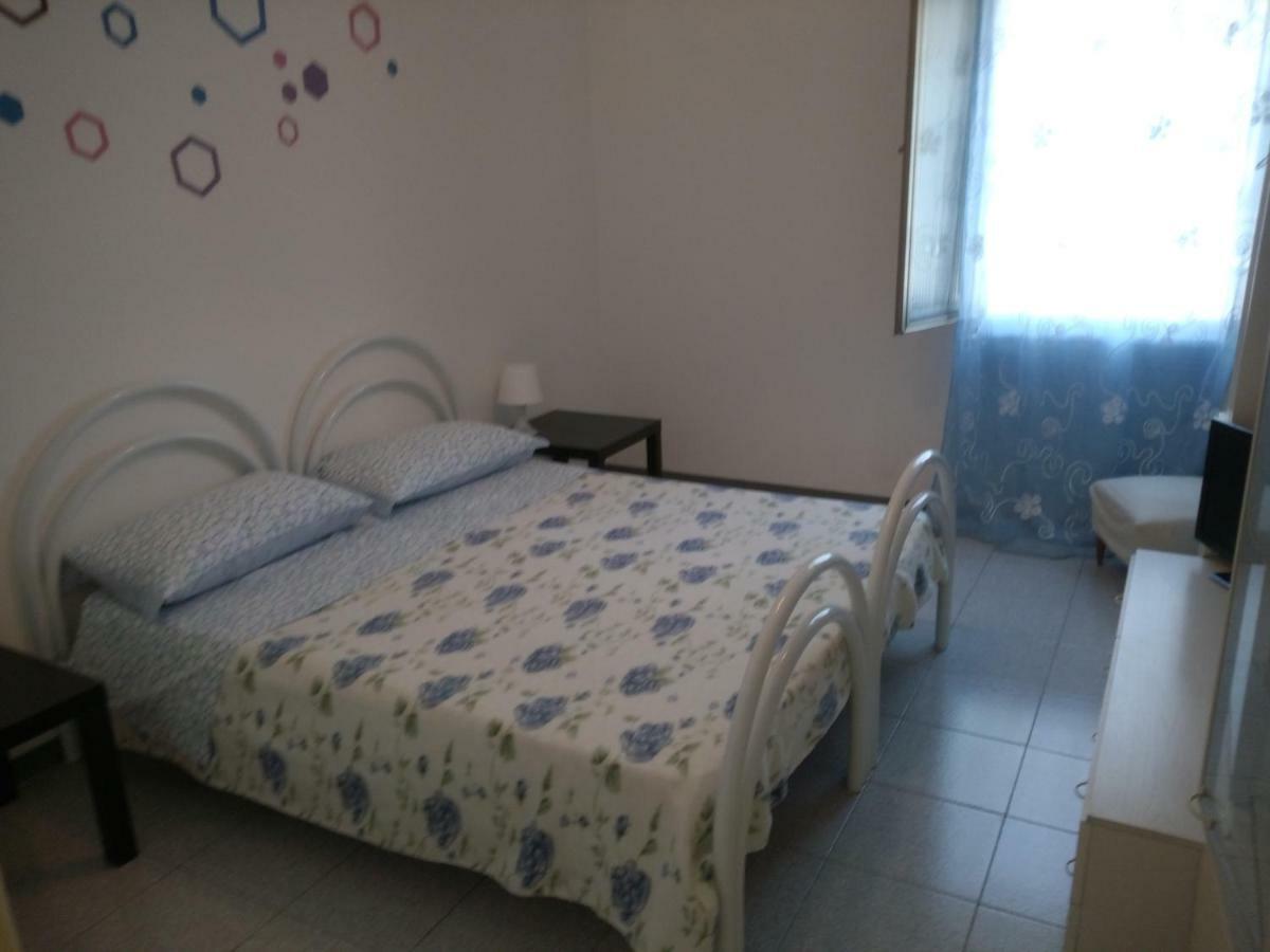 Casa Bianca Villa Syracuse ภายนอก รูปภาพ